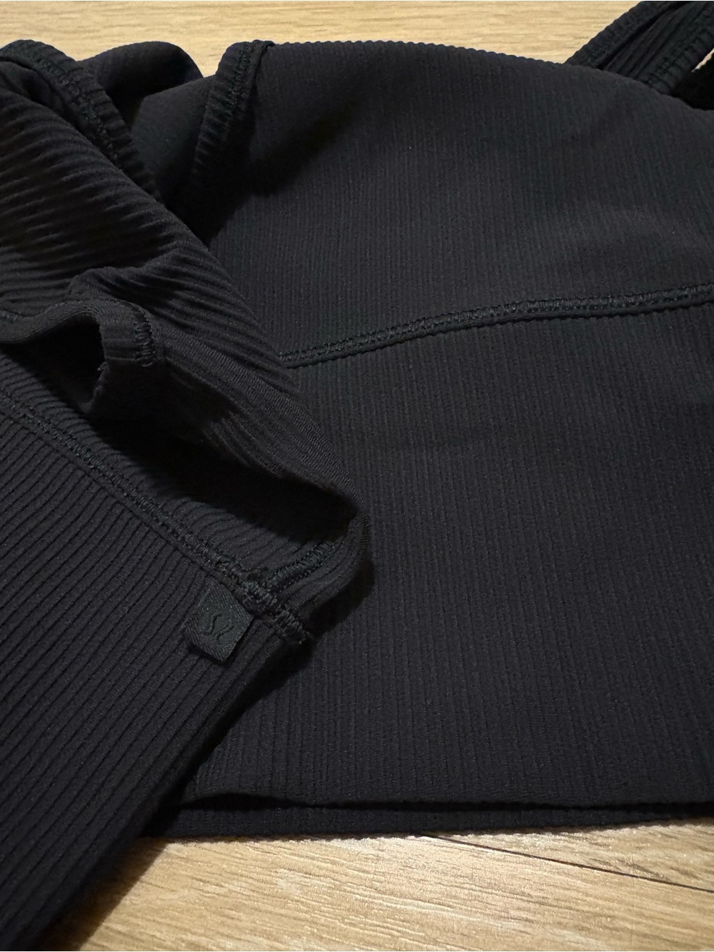 Lululemon Power Pivot Tank *Rib - Picture 7 of 7
